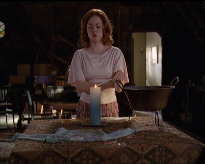 Charmed-Online-dot-517LuckyCharmed0723.jpg Charmed-Online-dot-517LuckyCharmed0723.jpg