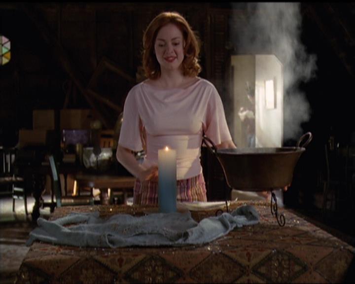 Charmed-Online-dot-517LuckyCharmed0728.jpg Charmed-Online-dot-517LuckyCharmed0728.jpg