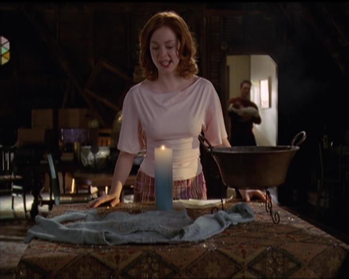 Charmed-Online-dot-517LuckyCharmed0731.jpg Charmed-Online-dot-517LuckyCharmed0731.jpg