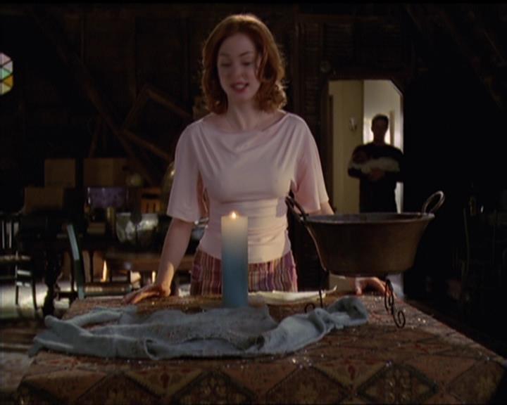 Charmed-Online-dot-517LuckyCharmed0732.jpg Charmed-Online-dot-517LuckyCharmed0732.jpg