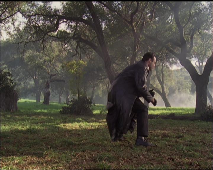 Charmed-Online-dot-517LuckyCharmed0880.jpg Charmed-Online-dot-517LuckyCharmed0880.jpg