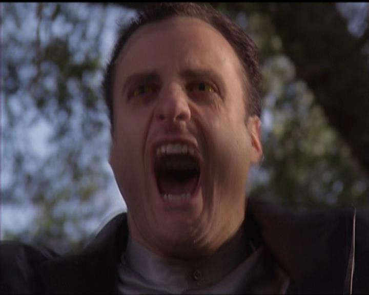 Charmed-Online-dot-517LuckyCharmed0883.jpg Charmed-Online-dot-517LuckyCharmed0883.jpg