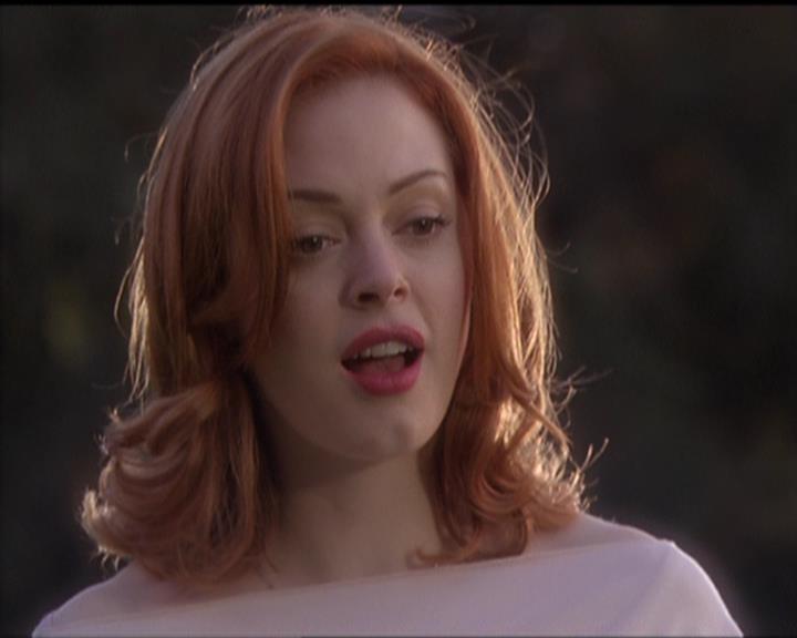 Charmed-Online-dot-517LuckyCharmed0891.jpg Charmed-Online-dot-517LuckyCharmed0891.jpg