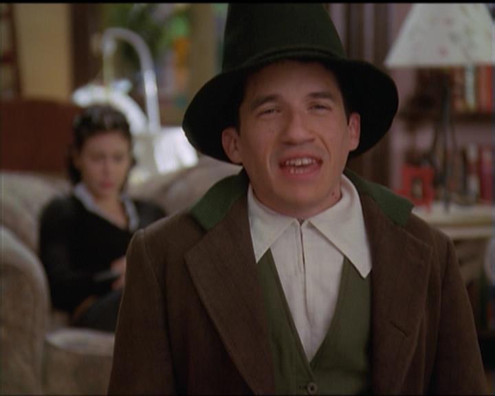 Charmed-Online-dot-517LuckyCharmed0956.jpg Charmed-Online-dot-517LuckyCharmed0956.jpg