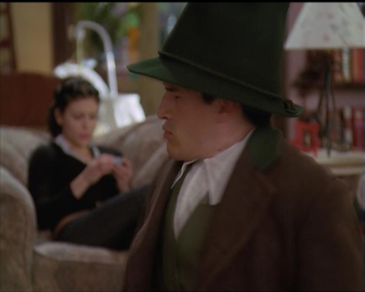 Charmed-Online-dot-517LuckyCharmed0959.jpg Charmed-Online-dot-517LuckyCharmed0959.jpg