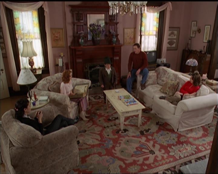 Charmed-Online-dot-517LuckyCharmed1011.jpg Charmed-Online-dot-517LuckyCharmed1011.jpg