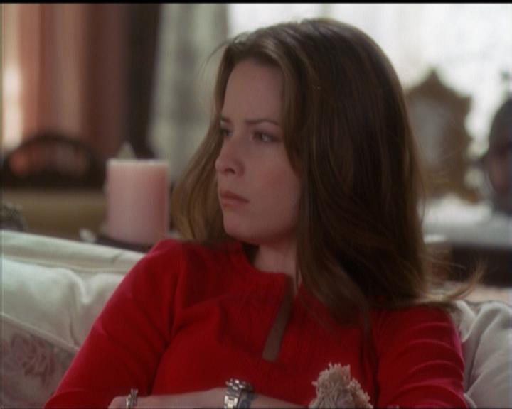 Charmed-Online-dot-517LuckyCharmed1040.jpg Charmed-Online-dot-517LuckyCharmed1040.jpg