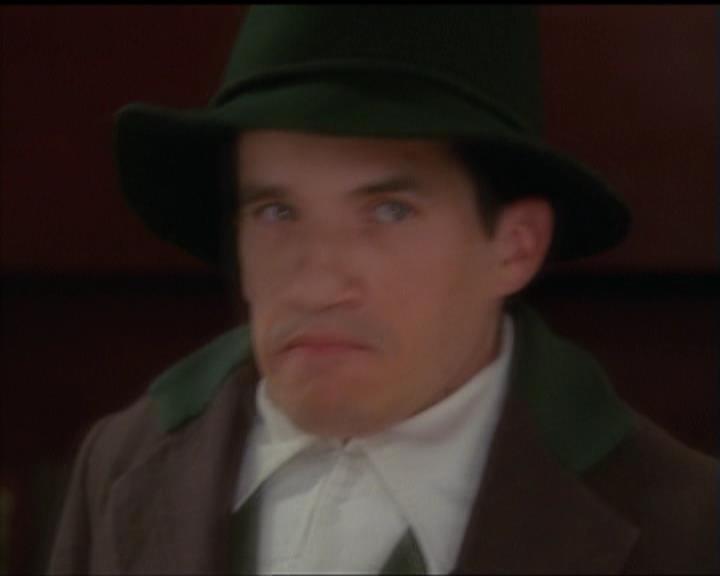 Charmed-Online-dot-517LuckyCharmed1049.jpg Charmed-Online-dot-517LuckyCharmed1049.jpg