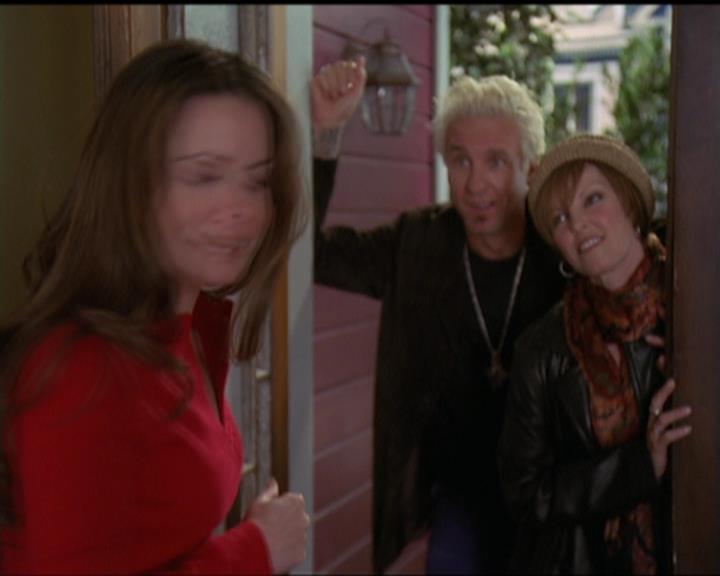 Charmed-Online-dot-517LuckyCharmed1068.jpg Charmed-Online-dot-517LuckyCharmed1068.jpg