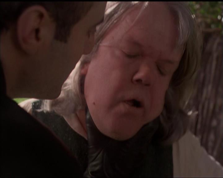 Charmed-Online-dot-517LuckyCharmed1093.jpg Charmed-Online-dot-517LuckyCharmed1093.jpg