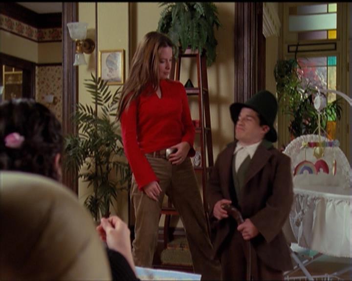 Charmed-Online-dot-517LuckyCharmed1169.jpg Charmed-Online-dot-517LuckyCharmed1169.jpg