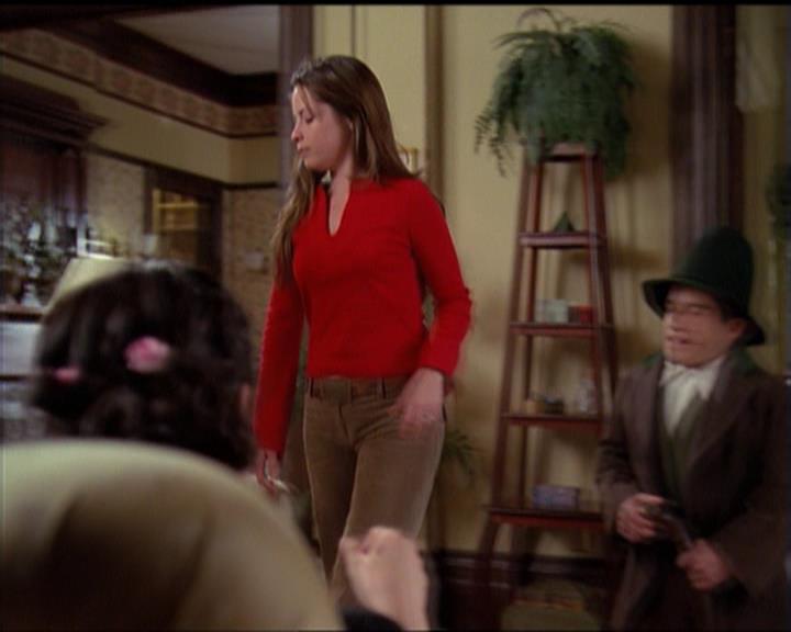 Charmed-Online-dot-517LuckyCharmed1173.jpg Charmed-Online-dot-517LuckyCharmed1173.jpg