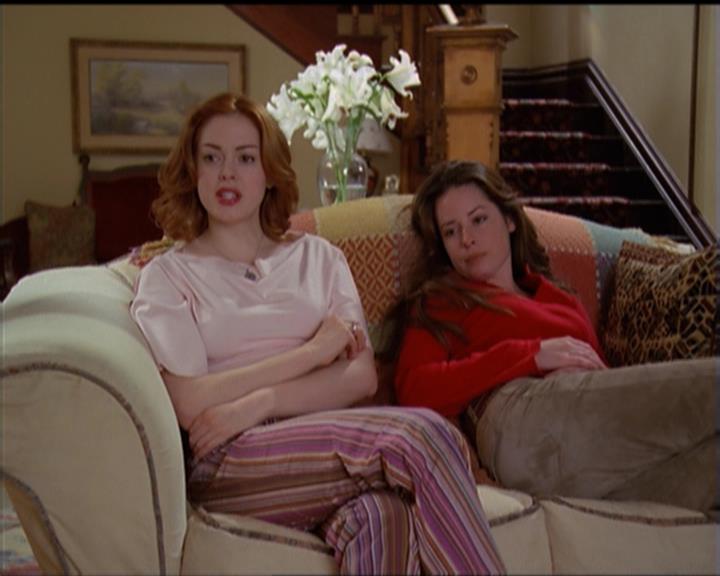 Charmed-Online-dot-517LuckyCharmed1176.jpg Charmed-Online-dot-517LuckyCharmed1176.jpg