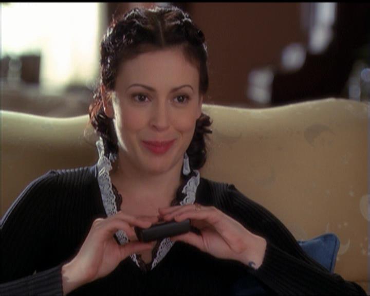 Charmed-Online-dot-517LuckyCharmed1218.jpg Charmed-Online-dot-517LuckyCharmed1218.jpg