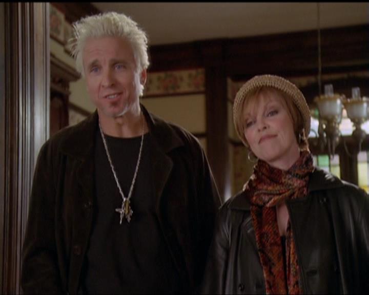 Charmed-Online-dot-517LuckyCharmed1300.jpg Charmed-Online-dot-517LuckyCharmed1300.jpg