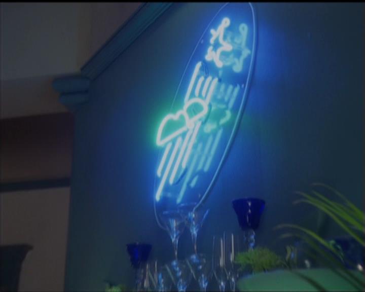 Charmed-Online-dot-517LuckyCharmed1412.jpg Charmed-Online-dot-517LuckyCharmed1412.jpg