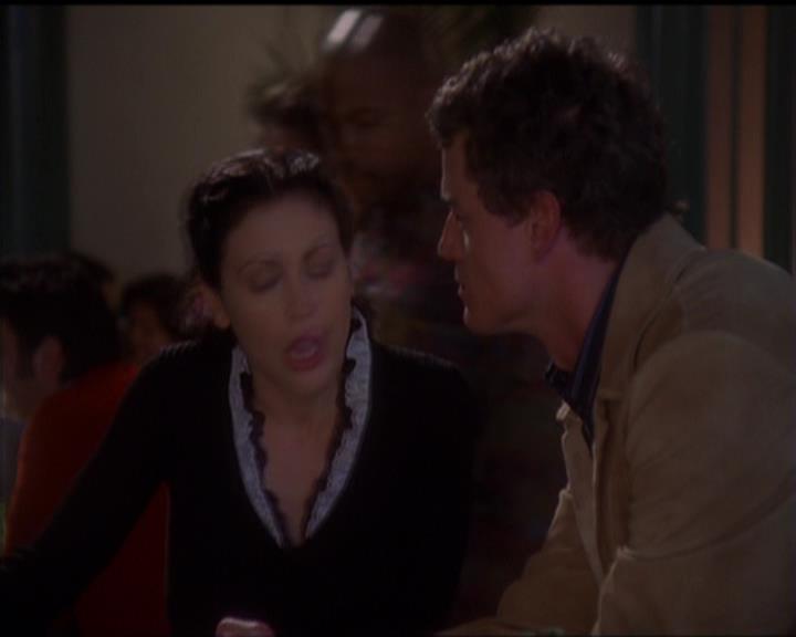 Charmed-Online-dot-517LuckyCharmed1441.jpg Charmed-Online-dot-517LuckyCharmed1441.jpg