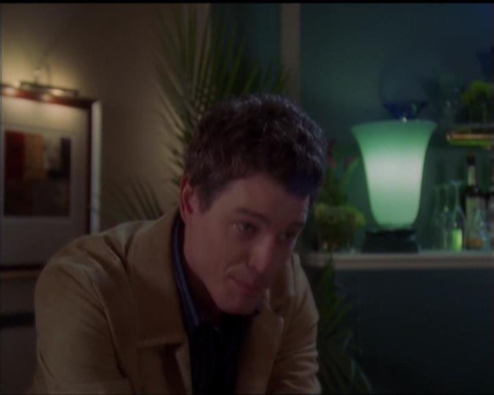 Charmed-Online-dot-517LuckyCharmed1499.jpg Charmed-Online-dot-517LuckyCharmed1499.jpg