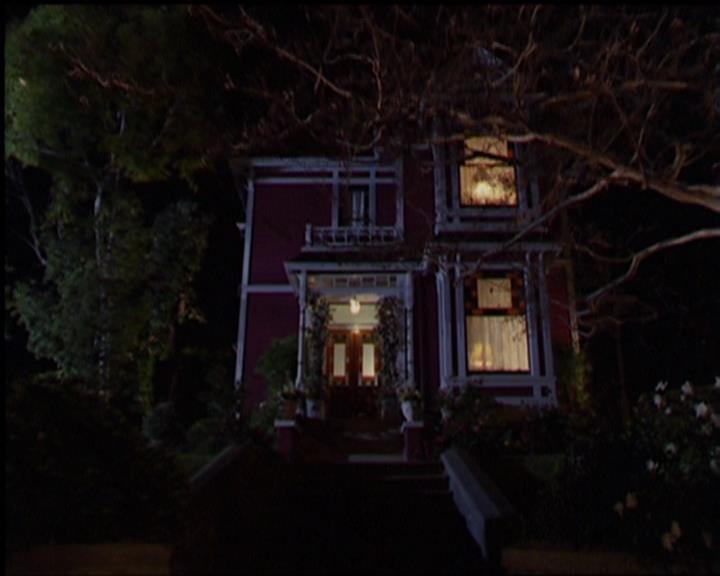 Charmed-Online-dot-517LuckyCharmed1524.jpg Charmed-Online-dot-517LuckyCharmed1524.jpg