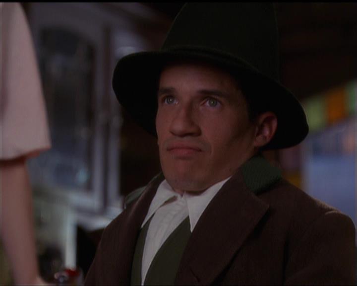 Charmed-Online-dot-517LuckyCharmed1586.jpg Charmed-Online-dot-517LuckyCharmed1586.jpg