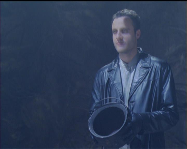 Charmed-Online-dot-517LuckyCharmed1610.jpg Charmed-Online-dot-517LuckyCharmed1610.jpg