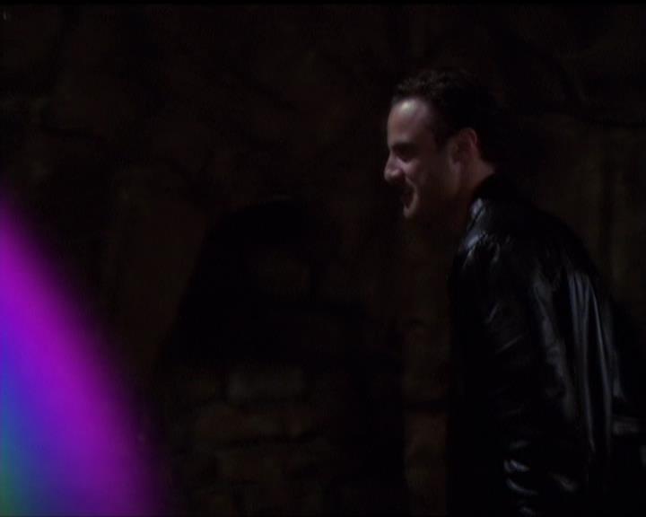 Charmed-Online-dot-517LuckyCharmed1629.jpg Charmed-Online-dot-517LuckyCharmed1629.jpg