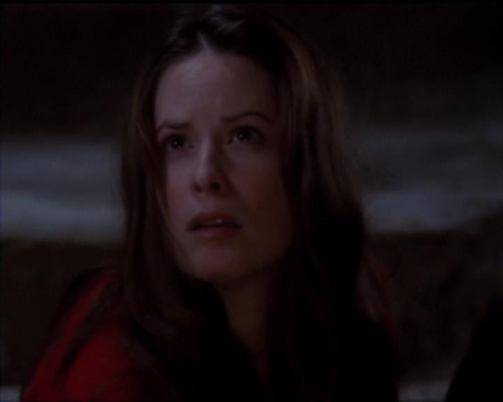 Charmed-Online-dot-517LuckyCharmed1634.jpg Charmed-Online-dot-517LuckyCharmed1634.jpg