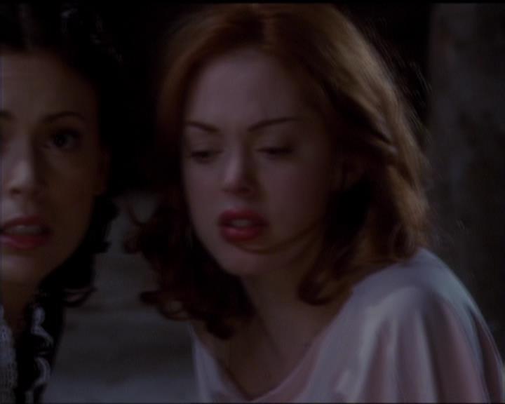 Charmed-Online-dot-517LuckyCharmed1638.jpg Charmed-Online-dot-517LuckyCharmed1638.jpg