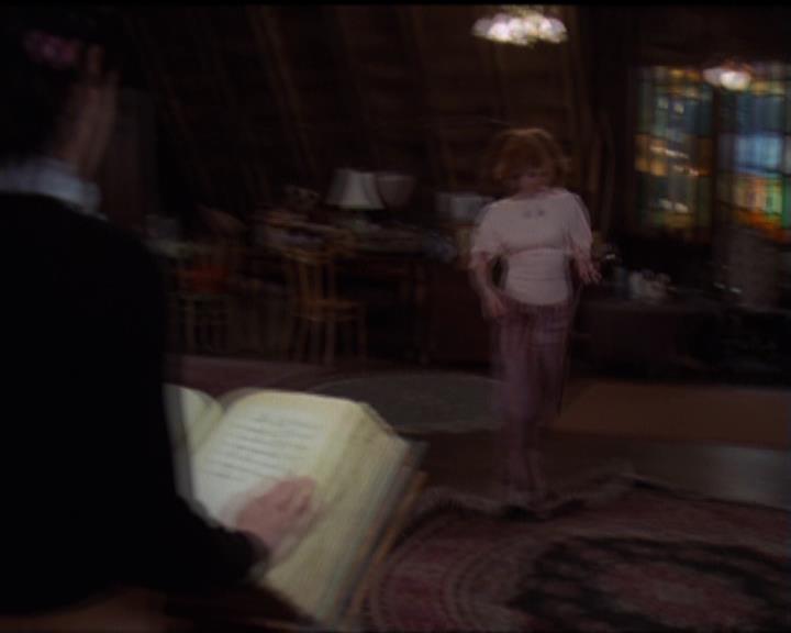 Charmed-Online-dot-517LuckyCharmed1654.jpg Charmed-Online-dot-517LuckyCharmed1654.jpg