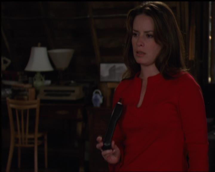 Charmed-Online-dot-517LuckyCharmed1715.jpg Charmed-Online-dot-517LuckyCharmed1715.jpg