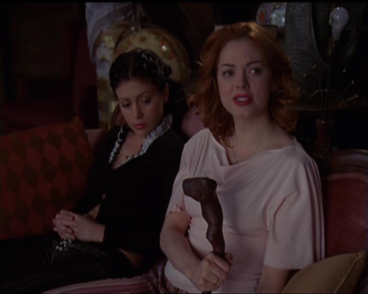 Charmed-Online-dot-517LuckyCharmed1718.jpg Charmed-Online-dot-517LuckyCharmed1718.jpg