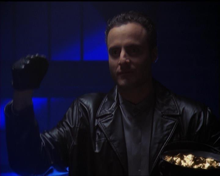 Charmed-Online-dot-517LuckyCharmed1744.jpg Charmed-Online-dot-517LuckyCharmed1744.jpg