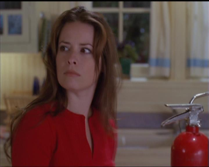 Charmed-Online-dot-517LuckyCharmed1827.jpg Charmed-Online-dot-517LuckyCharmed1827.jpg