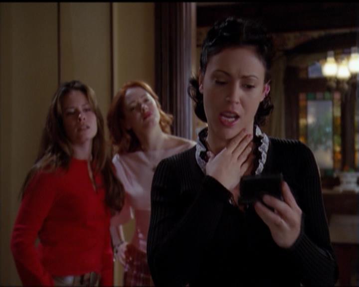 Charmed-Online-dot-517LuckyCharmed1847.jpg Charmed-Online-dot-517LuckyCharmed1847.jpg