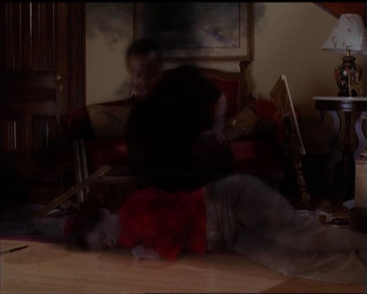 Charmed-Online-dot-517LuckyCharmed1911.jpg Charmed-Online-dot-517LuckyCharmed1911.jpg