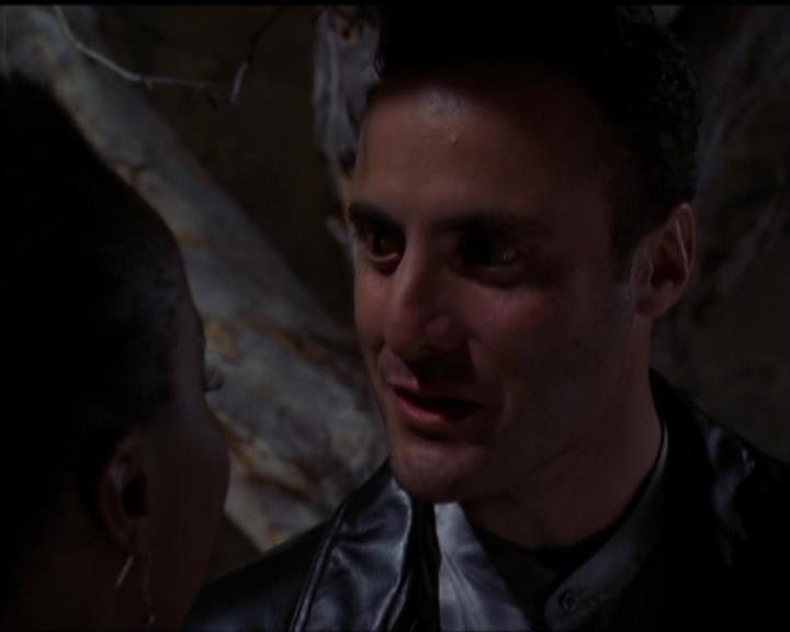 Charmed-Online-dot-517LuckyCharmed1947.jpg Charmed-Online-dot-517LuckyCharmed1947.jpg