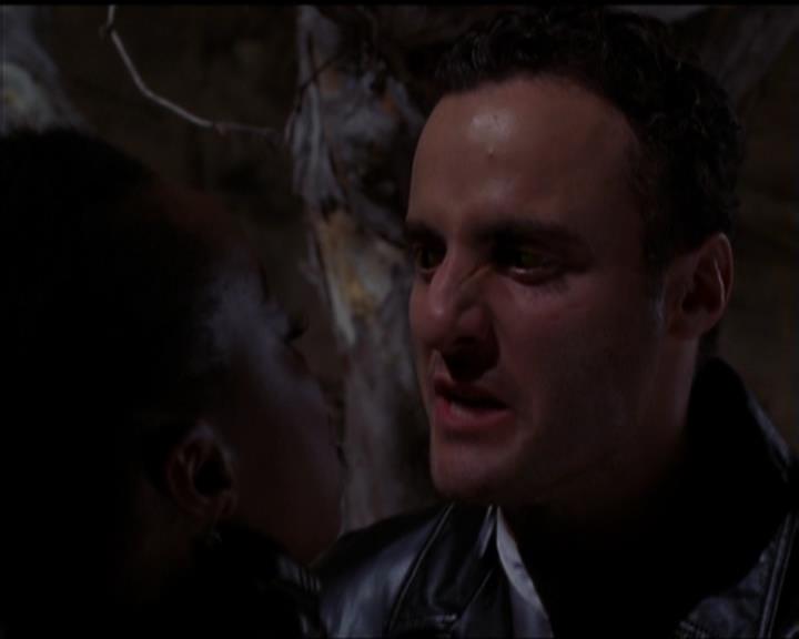 Charmed-Online-dot-517LuckyCharmed1949.jpg Charmed-Online-dot-517LuckyCharmed1949.jpg