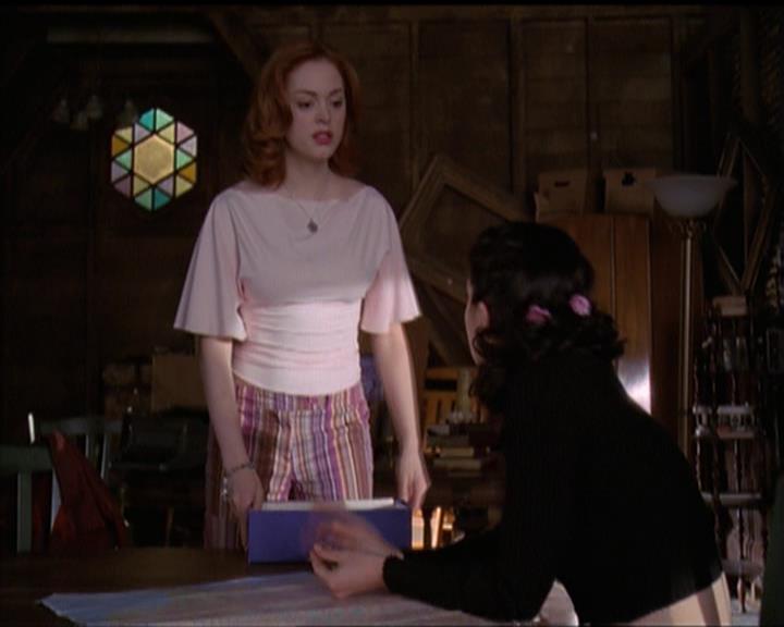 Charmed-Online-dot-517LuckyCharmed1966.jpg Charmed-Online-dot-517LuckyCharmed1966.jpg