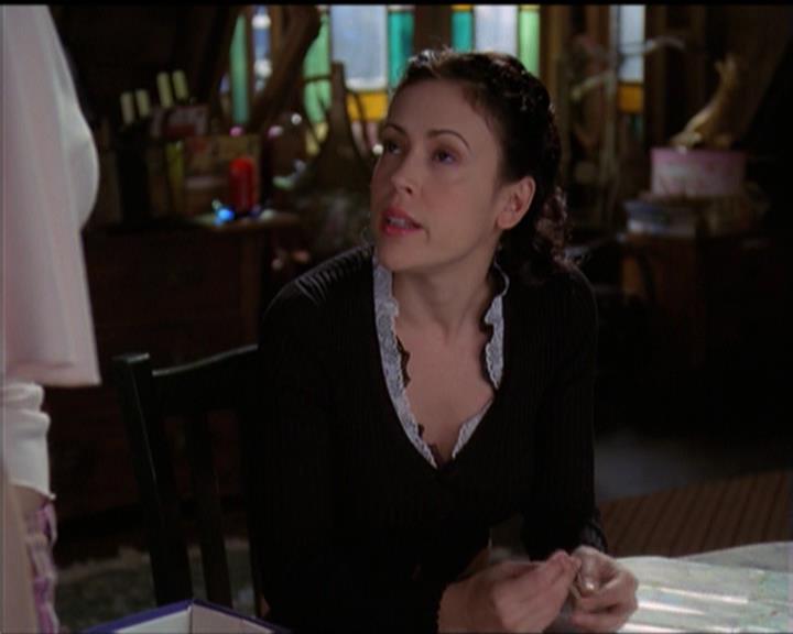 Charmed-Online-dot-517LuckyCharmed1967.jpg Charmed-Online-dot-517LuckyCharmed1967.jpg