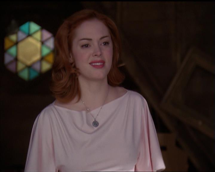 Charmed-Online-dot-517LuckyCharmed1970.jpg Charmed-Online-dot-517LuckyCharmed1970.jpg