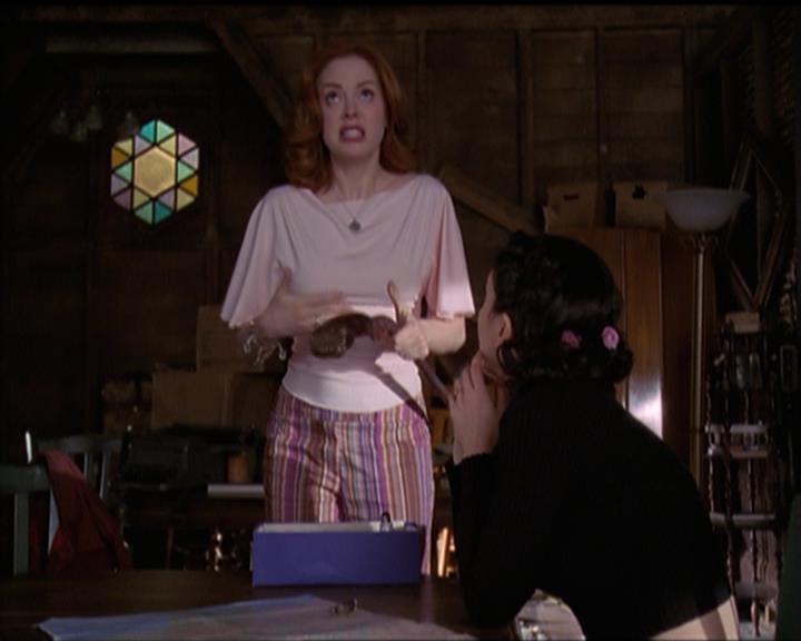 Charmed-Online-dot-517LuckyCharmed1999.jpg