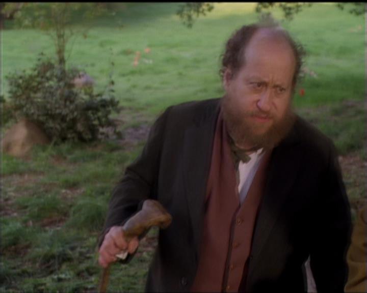 Charmed-Online-dot-517LuckyCharmed2049.jpg Charmed-Online-dot-517LuckyCharmed2049.jpg