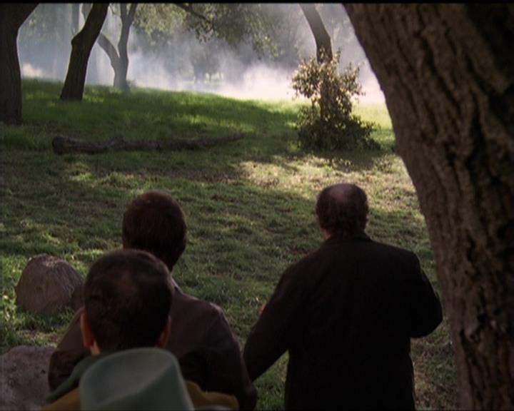 Charmed-Online-dot-517LuckyCharmed2052.jpg Charmed-Online-dot-517LuckyCharmed2052.jpg