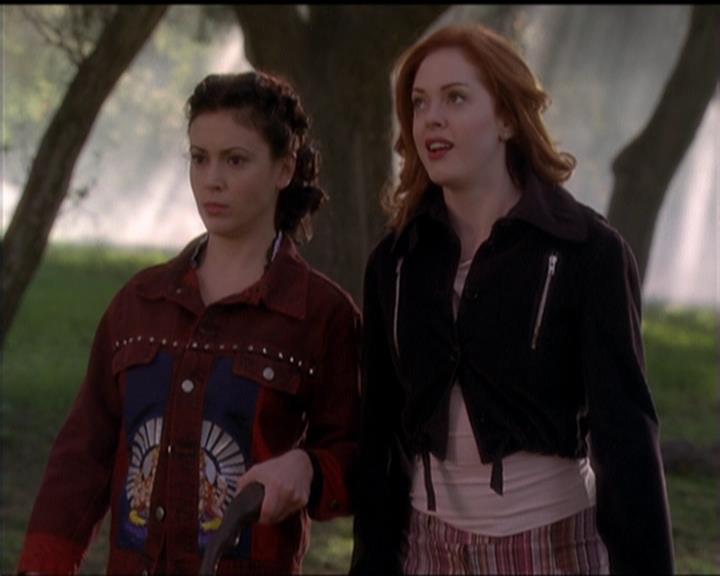 Charmed-Online-dot-517LuckyCharmed2055.jpg Charmed-Online-dot-517LuckyCharmed2055.jpg