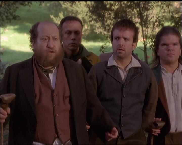 Charmed-Online-dot-517LuckyCharmed2058.jpg Charmed-Online-dot-517LuckyCharmed2058.jpg