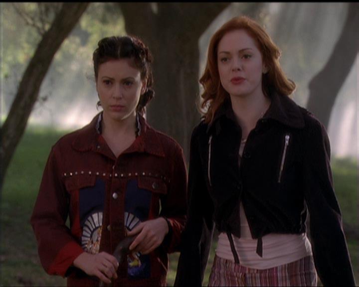 Charmed-Online-dot-517LuckyCharmed2061.jpg Charmed-Online-dot-517LuckyCharmed2061.jpg