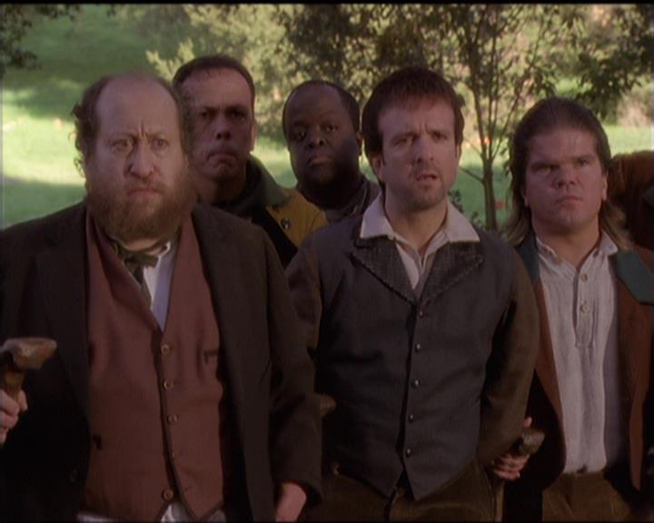 Charmed-Online-dot-517LuckyCharmed2063.jpg Charmed-Online-dot-517LuckyCharmed2063.jpg