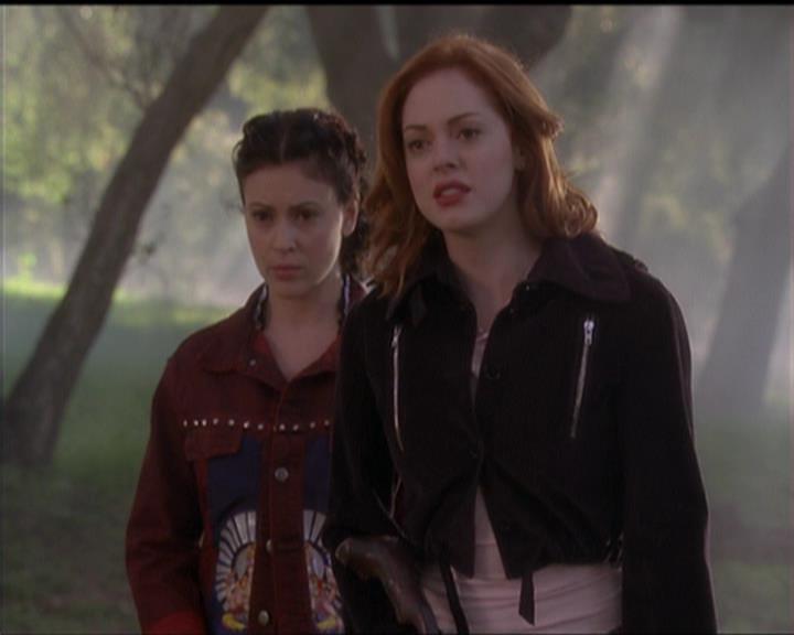 Charmed-Online-dot-517LuckyCharmed2072.jpg Charmed-Online-dot-517LuckyCharmed2072.jpg