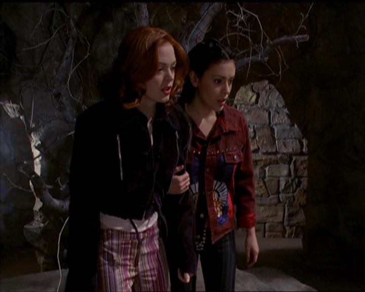 Charmed-Online-dot-517LuckyCharmed2120.jpg Charmed-Online-dot-517LuckyCharmed2120.jpg