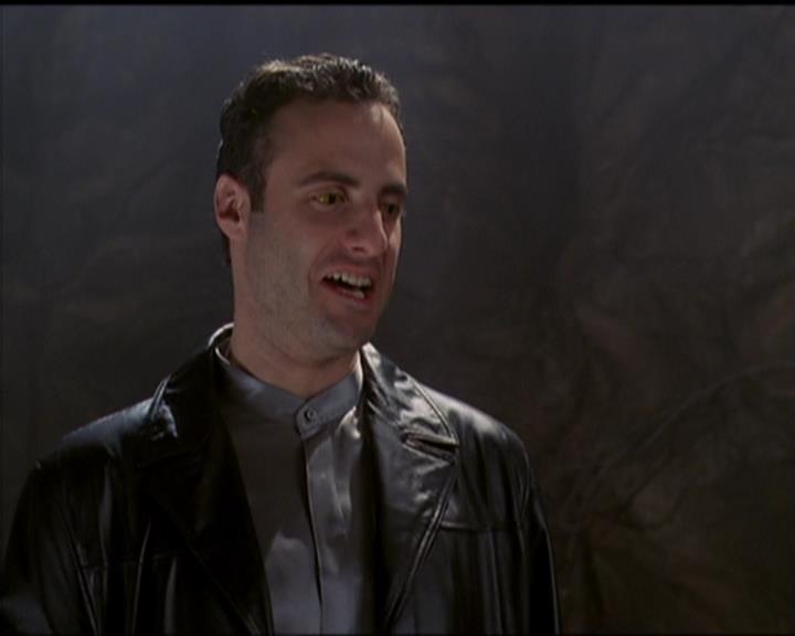 Charmed-Online-dot-517LuckyCharmed2138.jpg Charmed-Online-dot-517LuckyCharmed2138.jpg